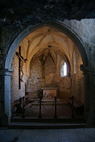 La cappela-presbiterio nella Grotta di San Giovanni d'Antro